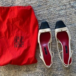 Carolina Herrera Heels, Size 39, Tan and Navy